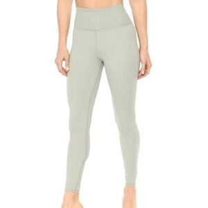 VUORI Women's Rib Studio Legging